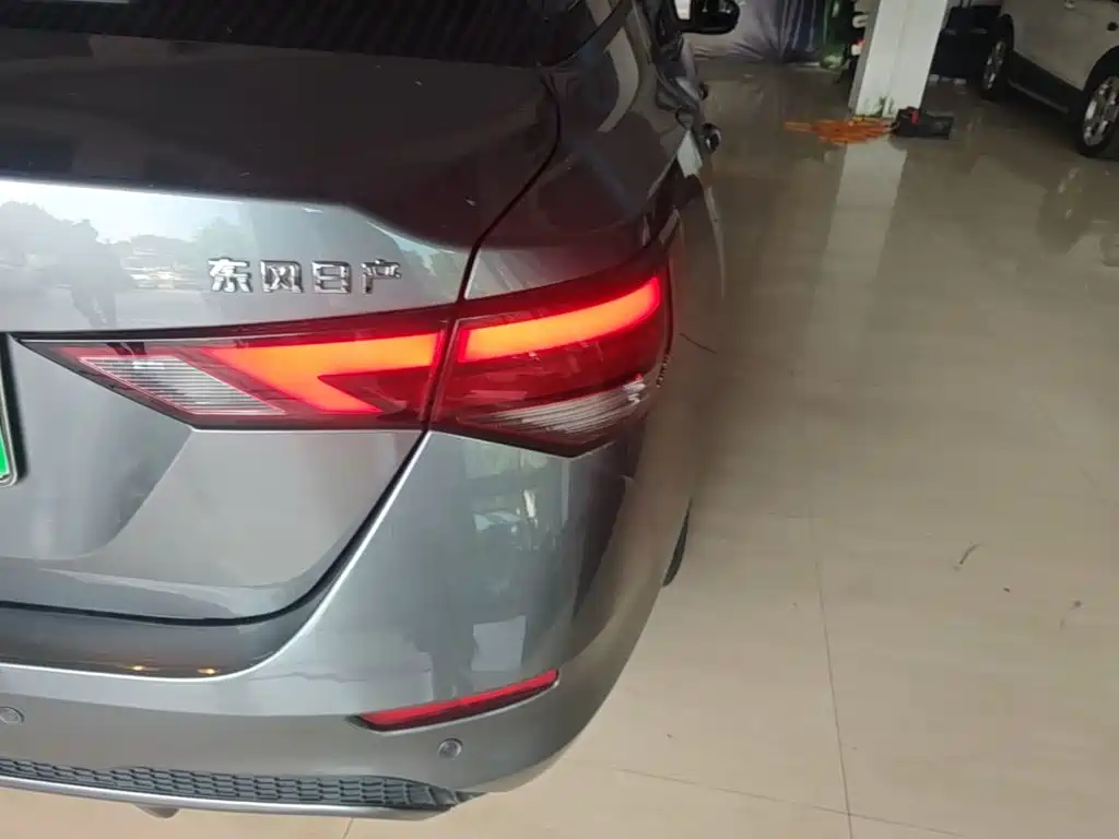 Nissan Sylphy — миниатюра 8
