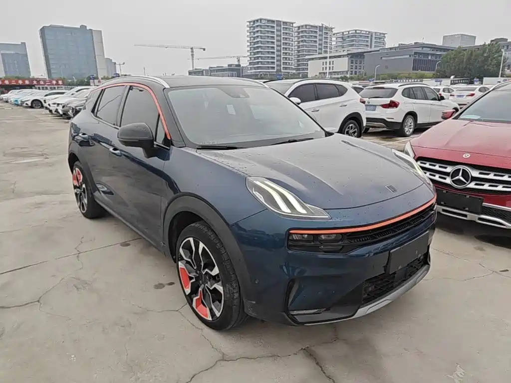 Lynk & Co 06 — миниатюра 4