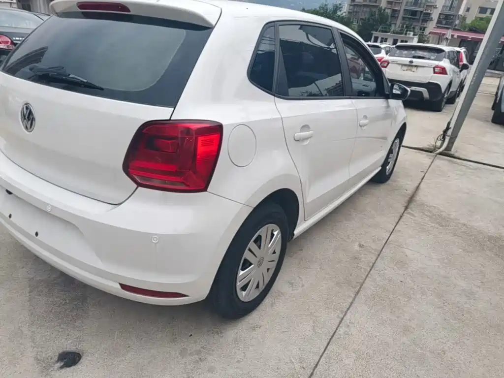 Volkswagen Polo — миниатюра 8