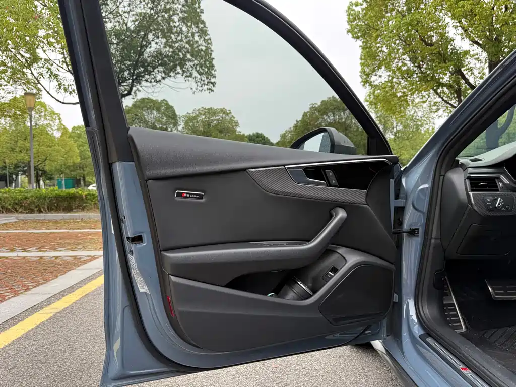 Audi A4L — миниатюра 10
