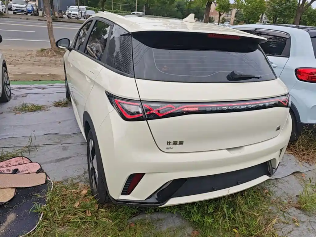 BYD Dolphin — миниатюра 6