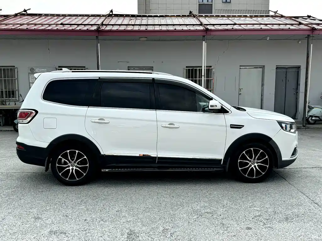 Fengxing Fengxing SX6 — миниатюра 7