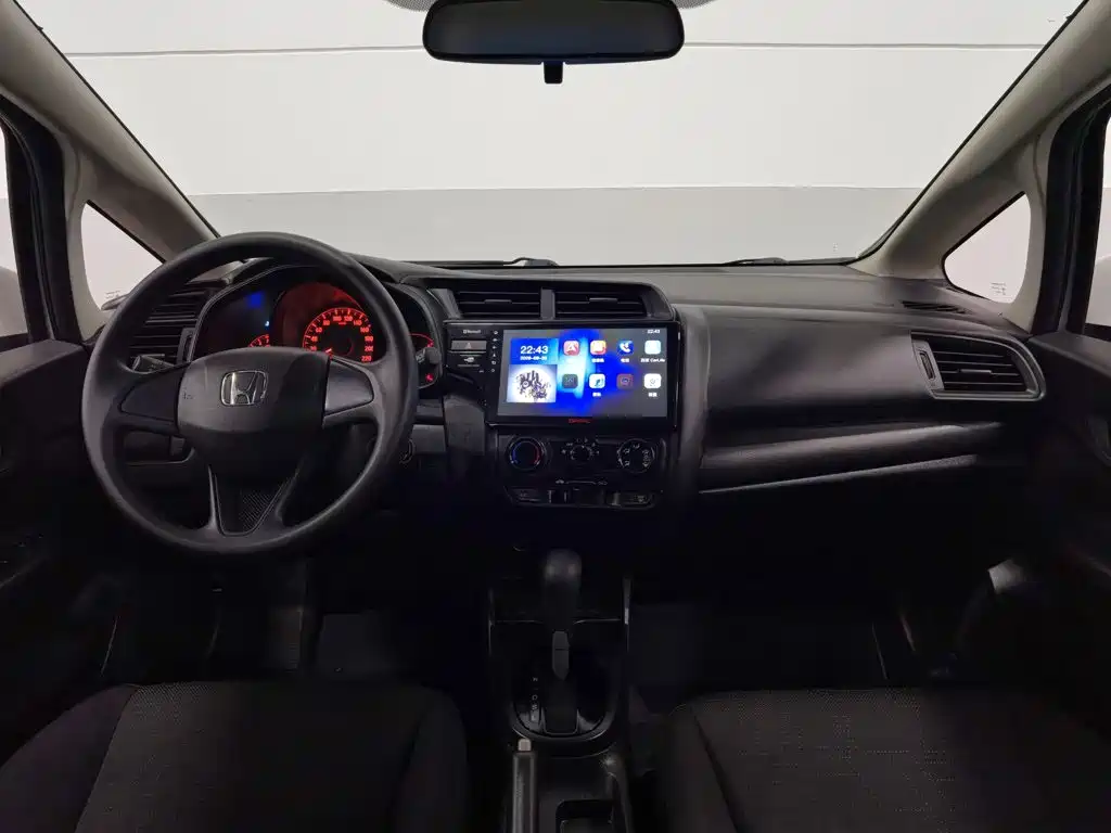 Honda Fit — миниатюра 5