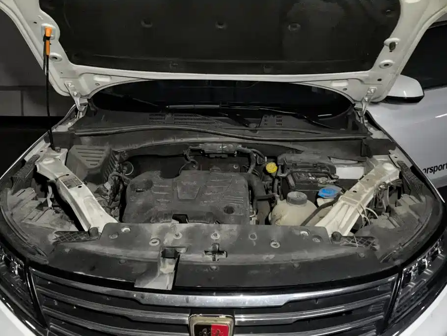 Roewe RX5 — миниатюра 10