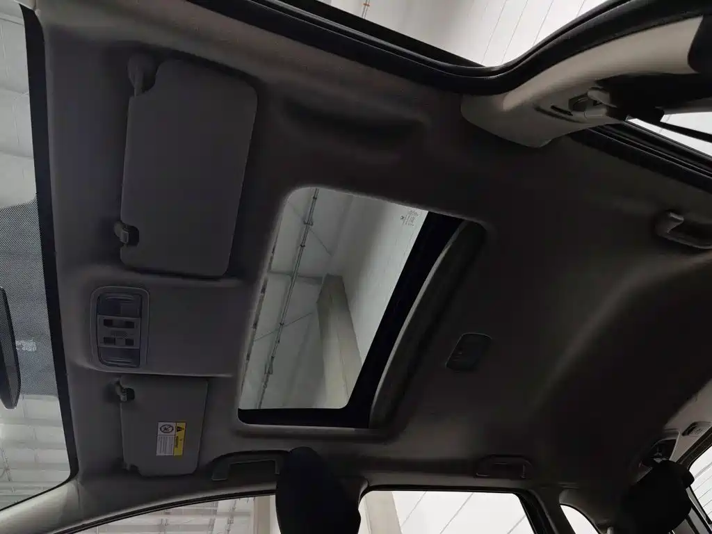 Honda Fit — миниатюра 14