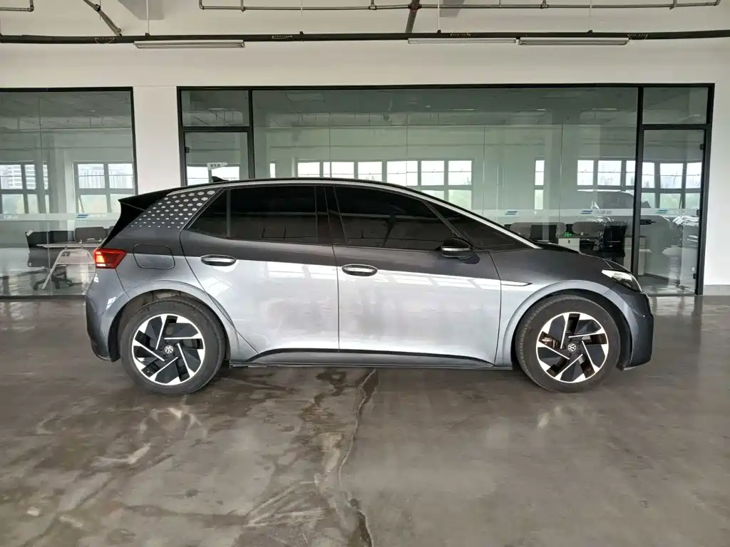 Volkswagen ID.3 — миниатюра 3