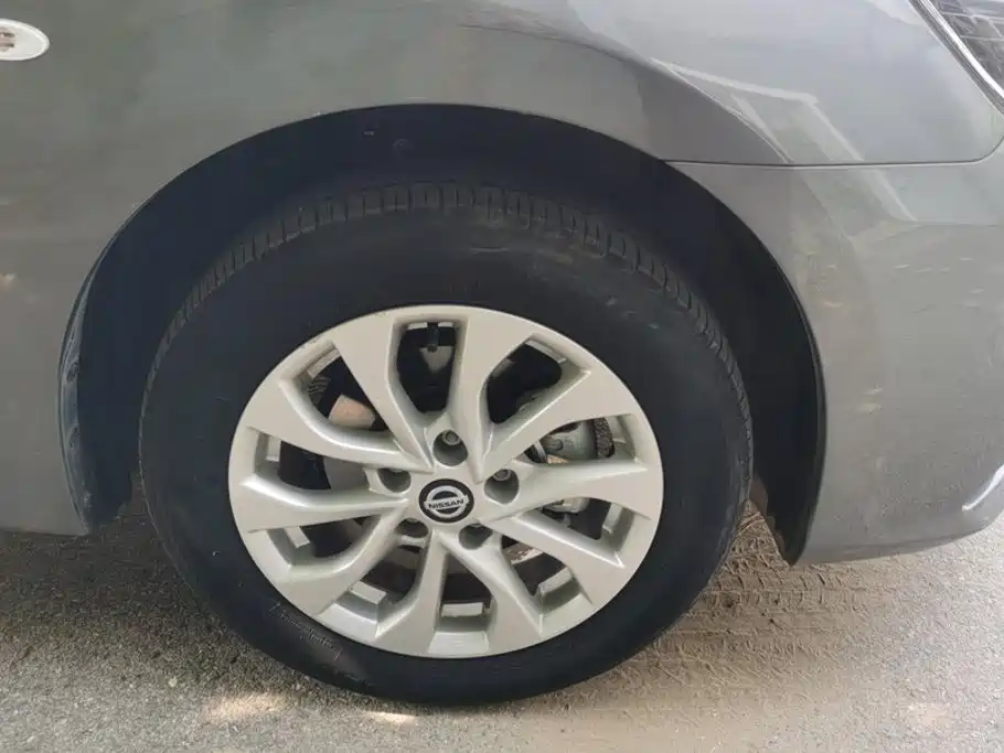 Nissan Sylphy — миниатюра 6