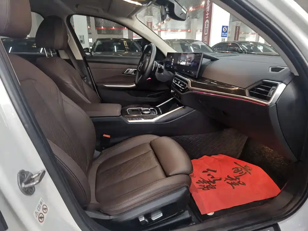 BMW 3 Series — миниатюра 20