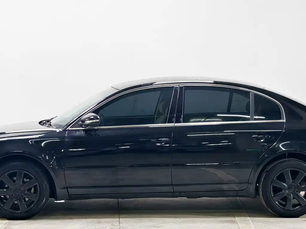Volkswagen Passat Lingyu — миниатюра 7