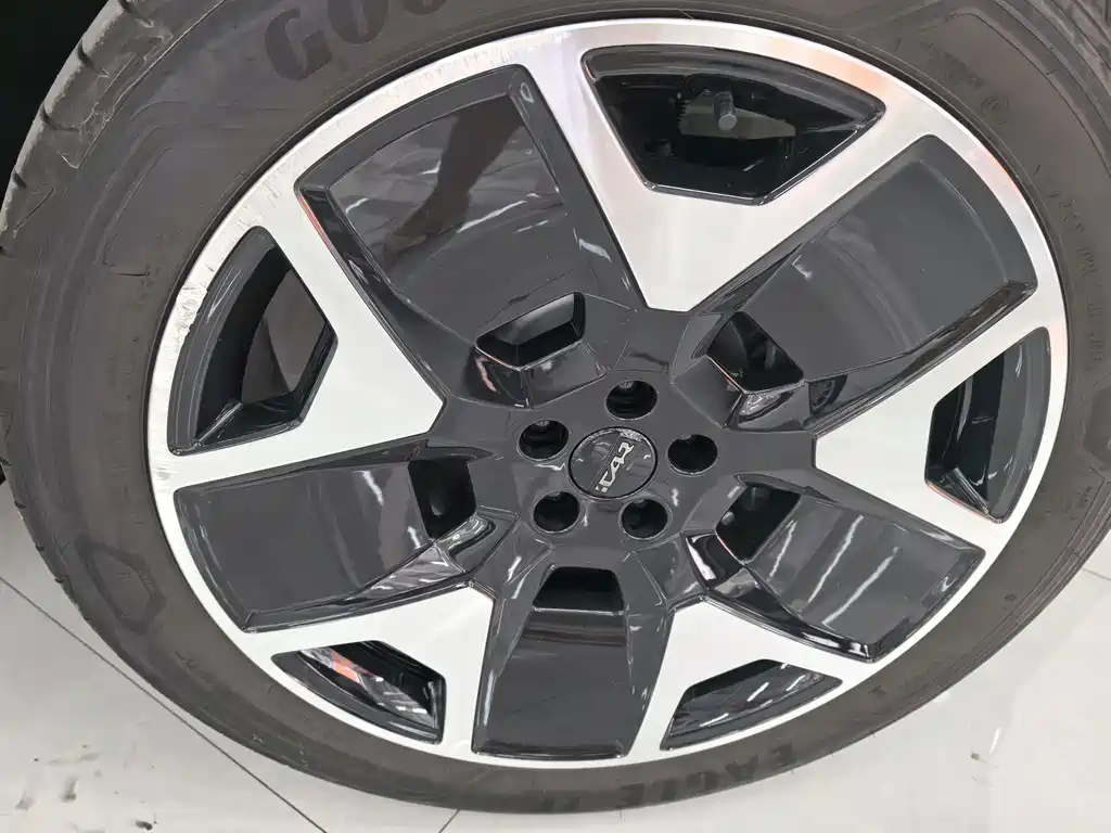 iCAR iCAR V27 — миниатюра 31