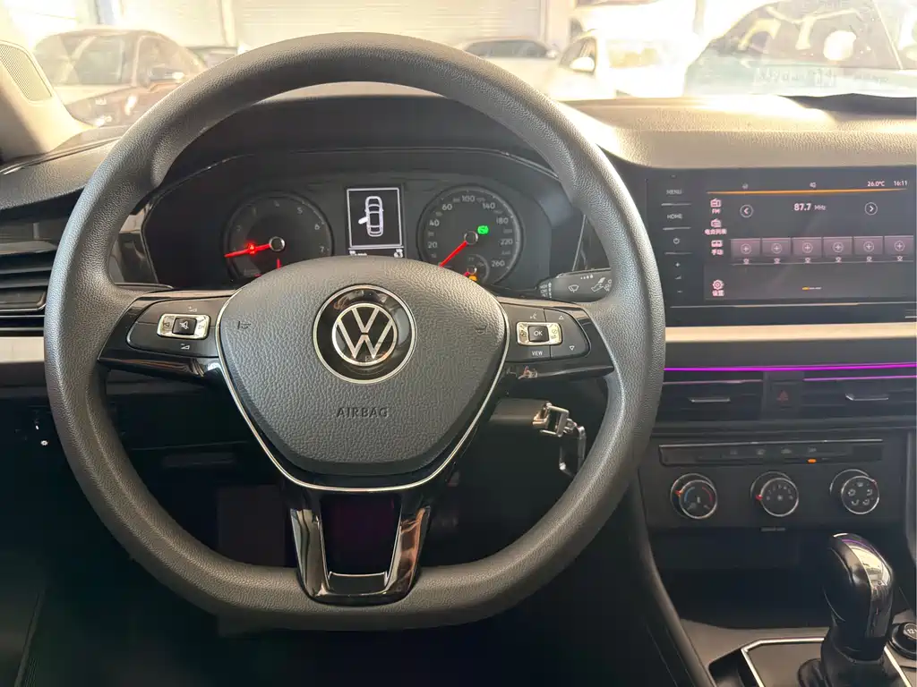 Volkswagen Lavida — миниатюра 11