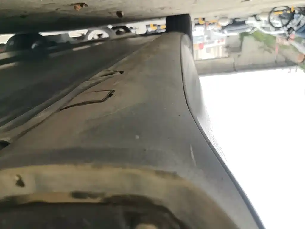 Tesla Model 3 — миниатюра 22