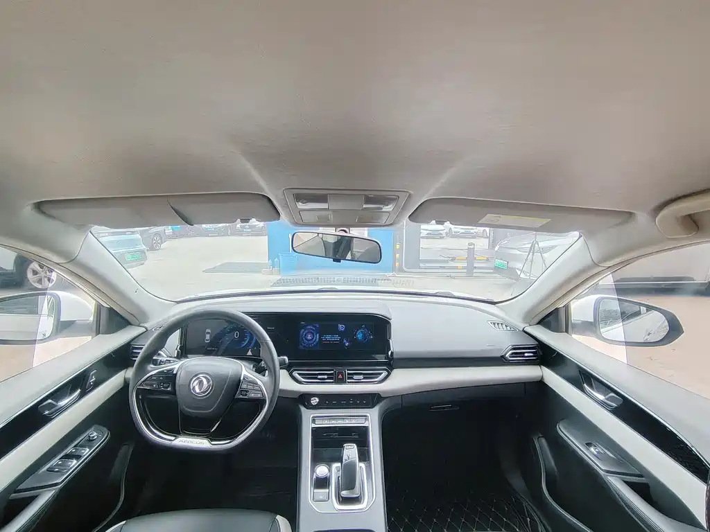 Dongfeng E70 2021 500