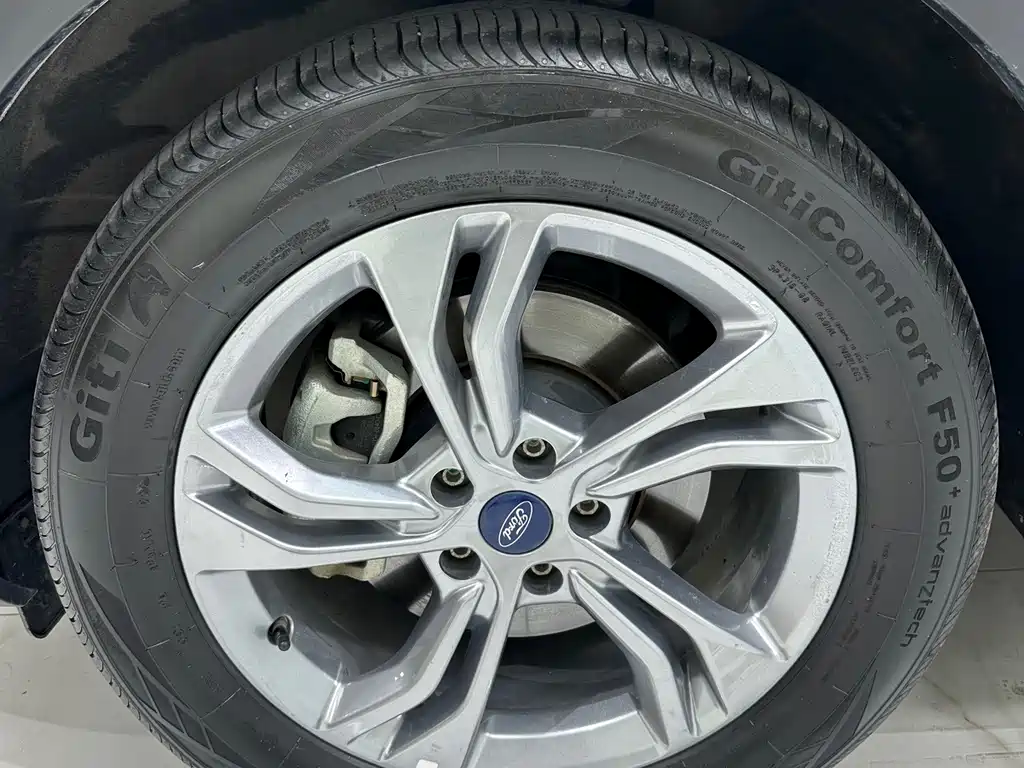 Ford Equator Sport — миниатюра 9