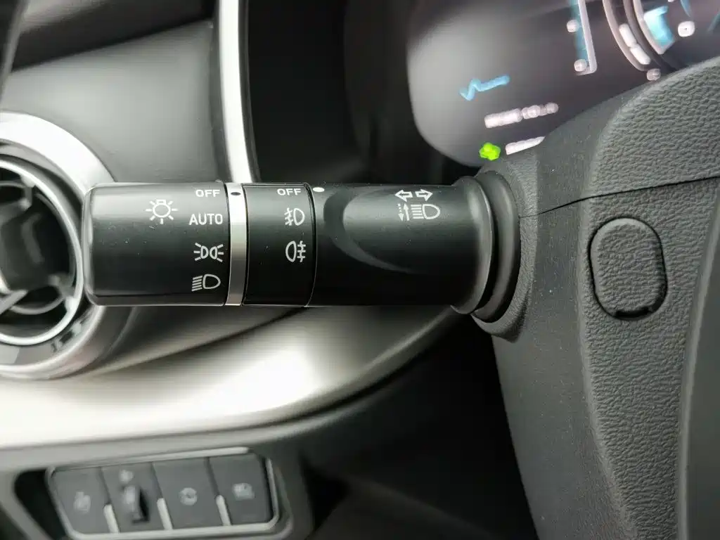 Wey Wey VV6 — миниатюра 21