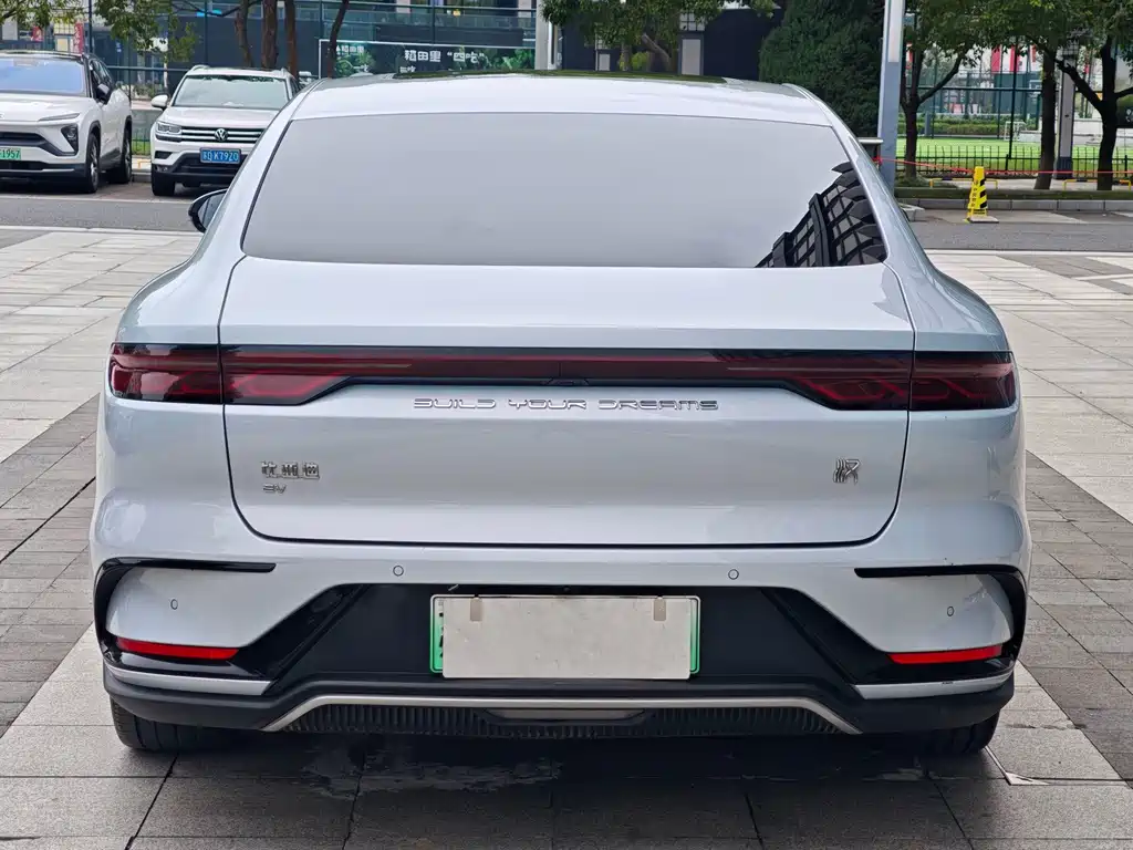 BYD Han — миниатюра 11