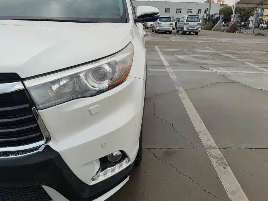 Toyota Highlander — миниатюра 5