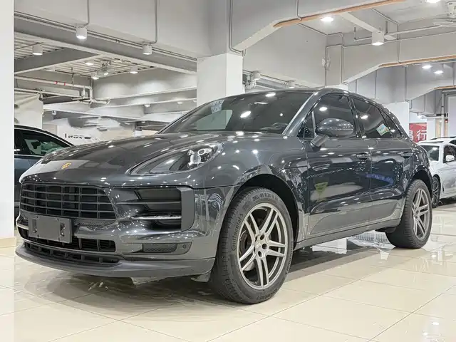 2021 Porsche Macan