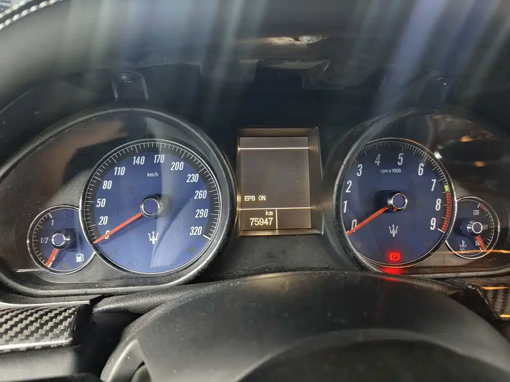Maserati GranTurismo — миниатюра 5