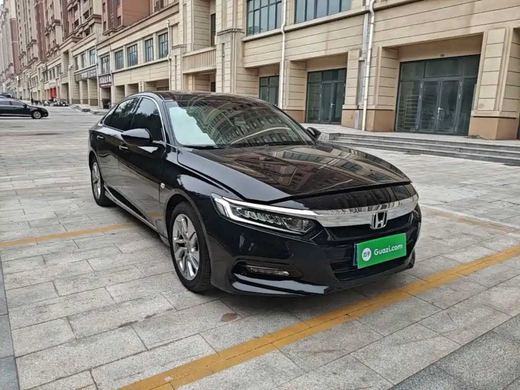 Honda Accord — миниатюра 4