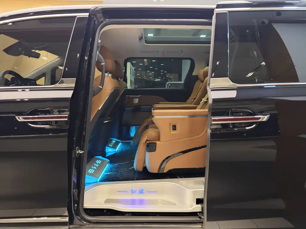 Hongqi Hongqi HQ9 — миниатюра 20