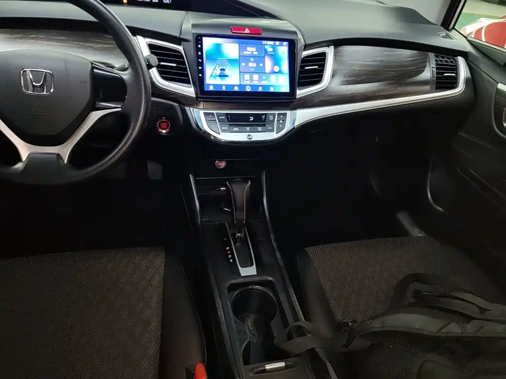Honda Jade — миниатюра 14