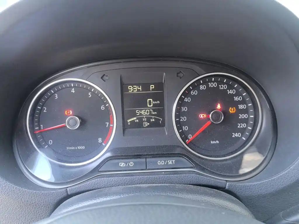 Volkswagen Polo — миниатюра 12