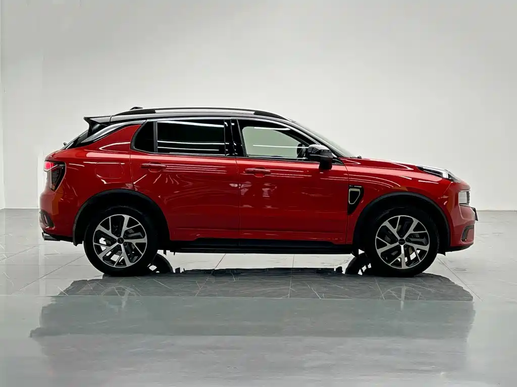 Lynk & Co 01 — миниатюра 7