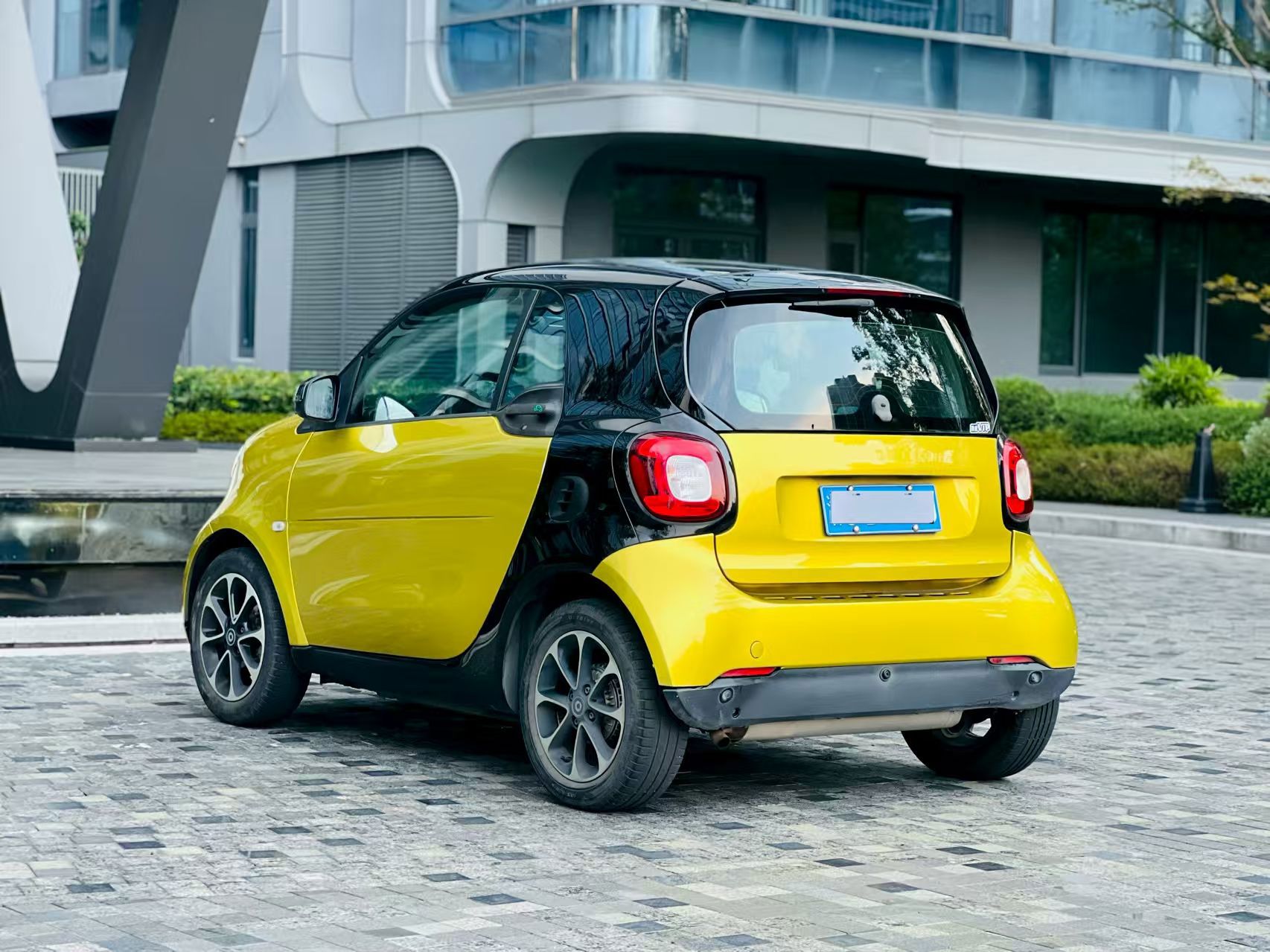 smart Smart Fortwo — миниатюра 9