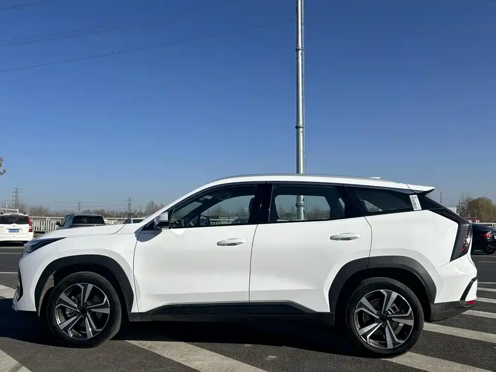 GEELY AUTOMOBILE BOYUE L