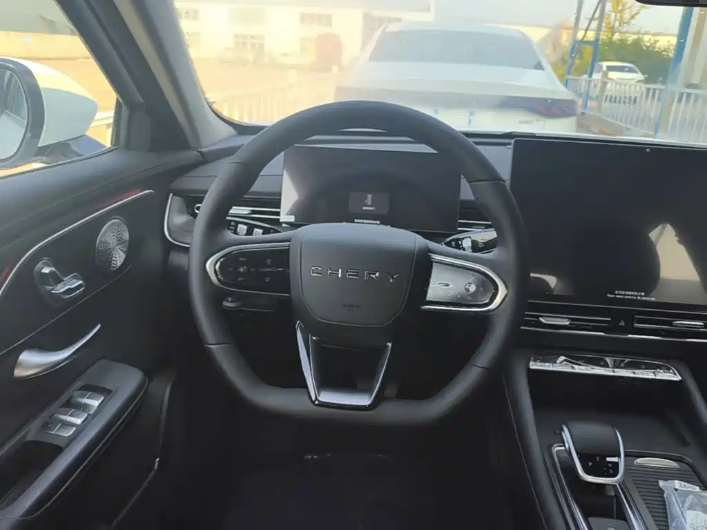 Chery Arrizo 8 PRO — миниатюра 11