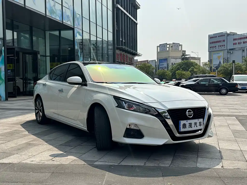 Nissan Teana — миниатюра 8