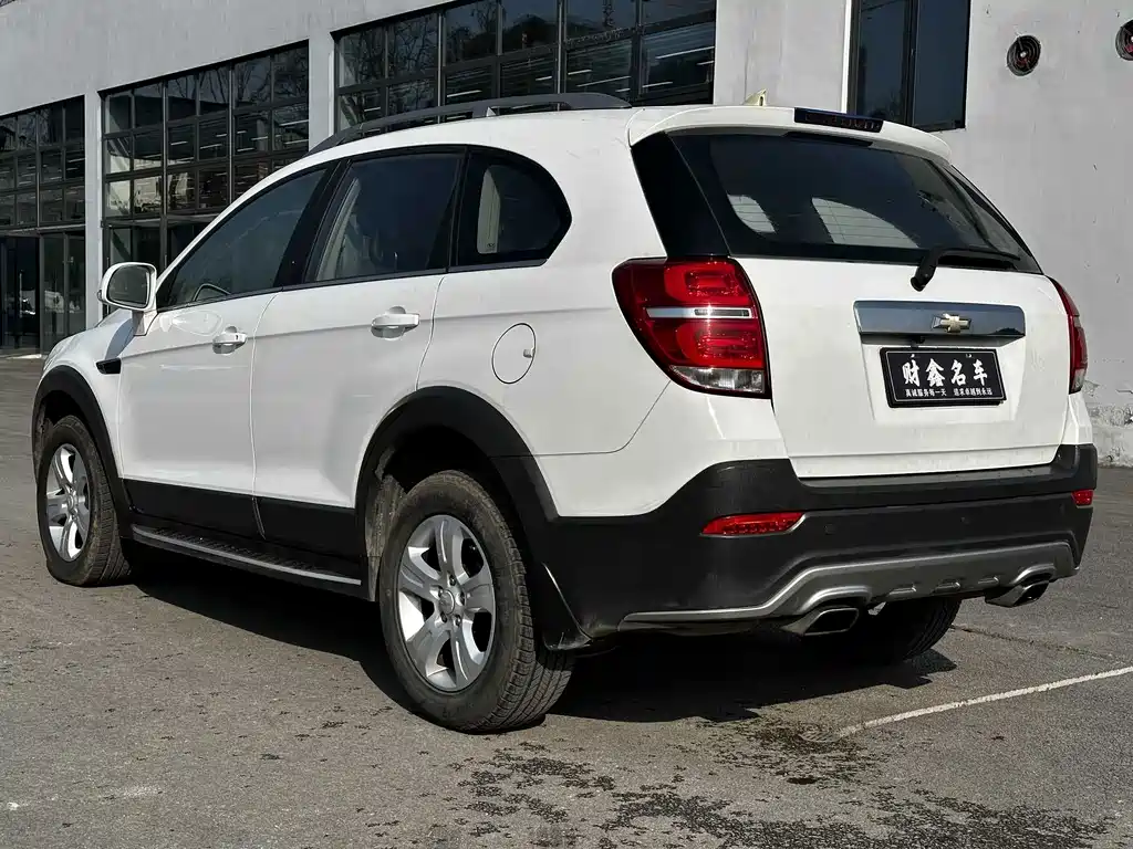 Chevrolet Captiva 2.4L 2WD City Edition 5 seats, фото 14
