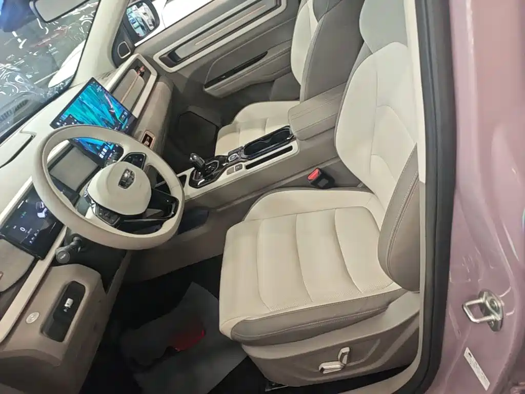 Geely Icon — миниатюра 15