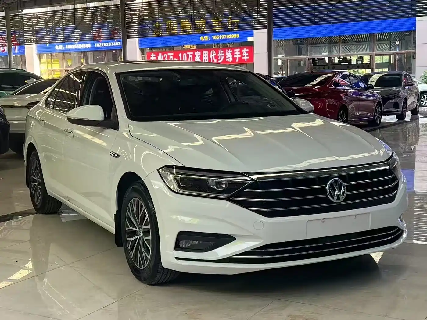 Volkswagen Sagitar