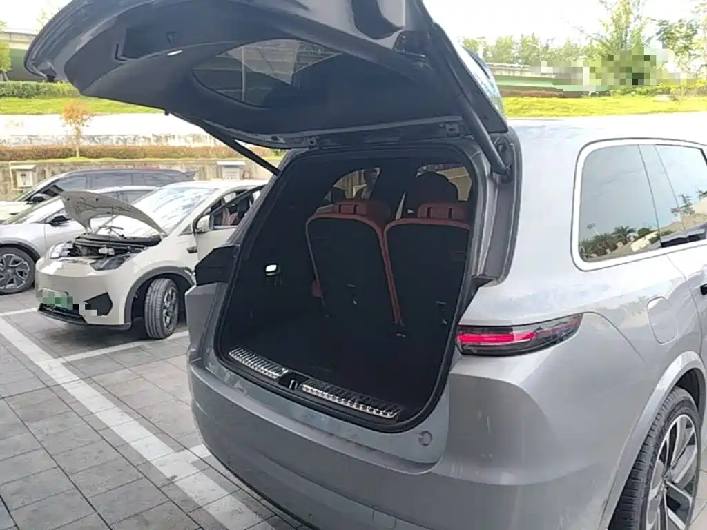 Li Auto Li L9 — миниатюра 19
