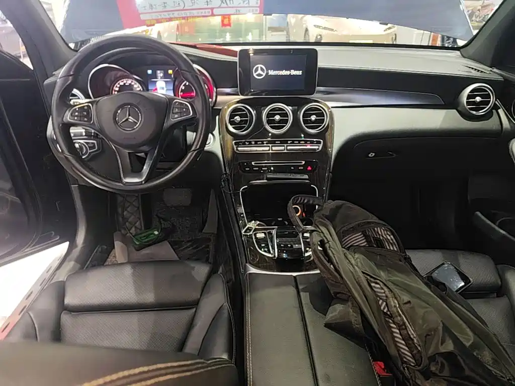Mercedes-Benz GLC — миниатюра 10