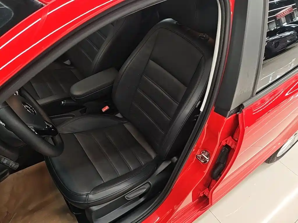 Volkswagen Polo — миниатюра 11