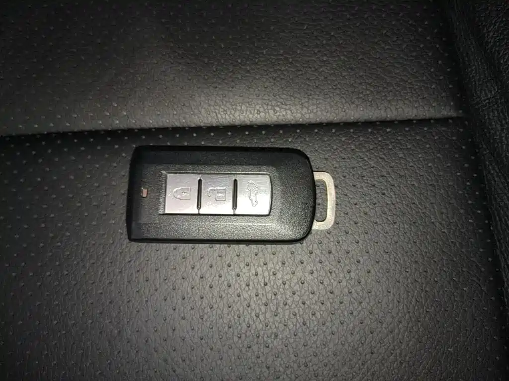 Mitsubishi Outlander — миниатюра 9