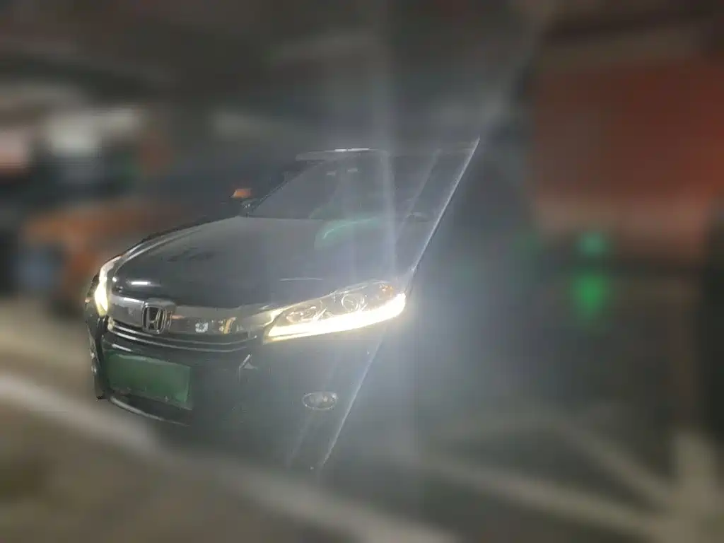 Honda Accord — миниатюра 2