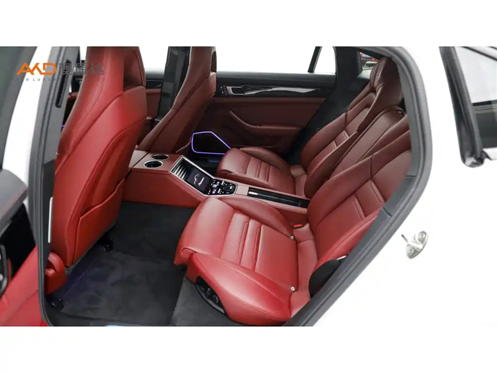 Porsche Panamera — миниатюра 7