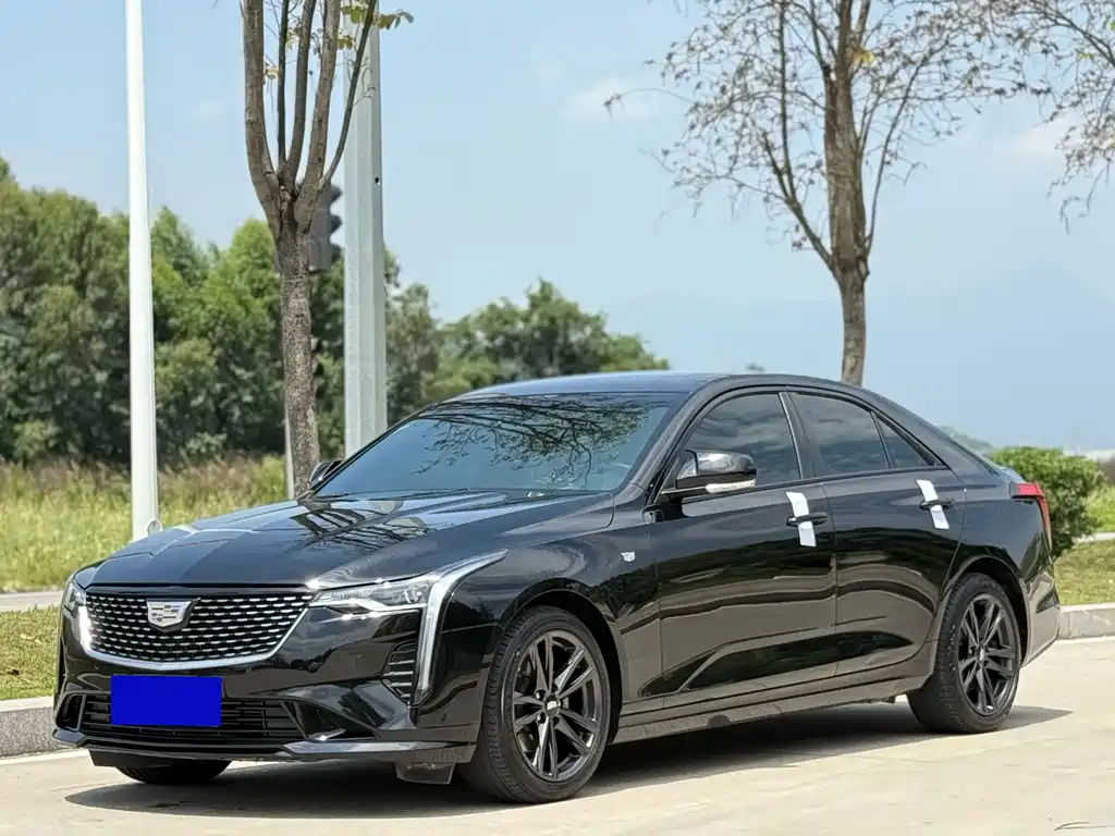 Cadillac CT4