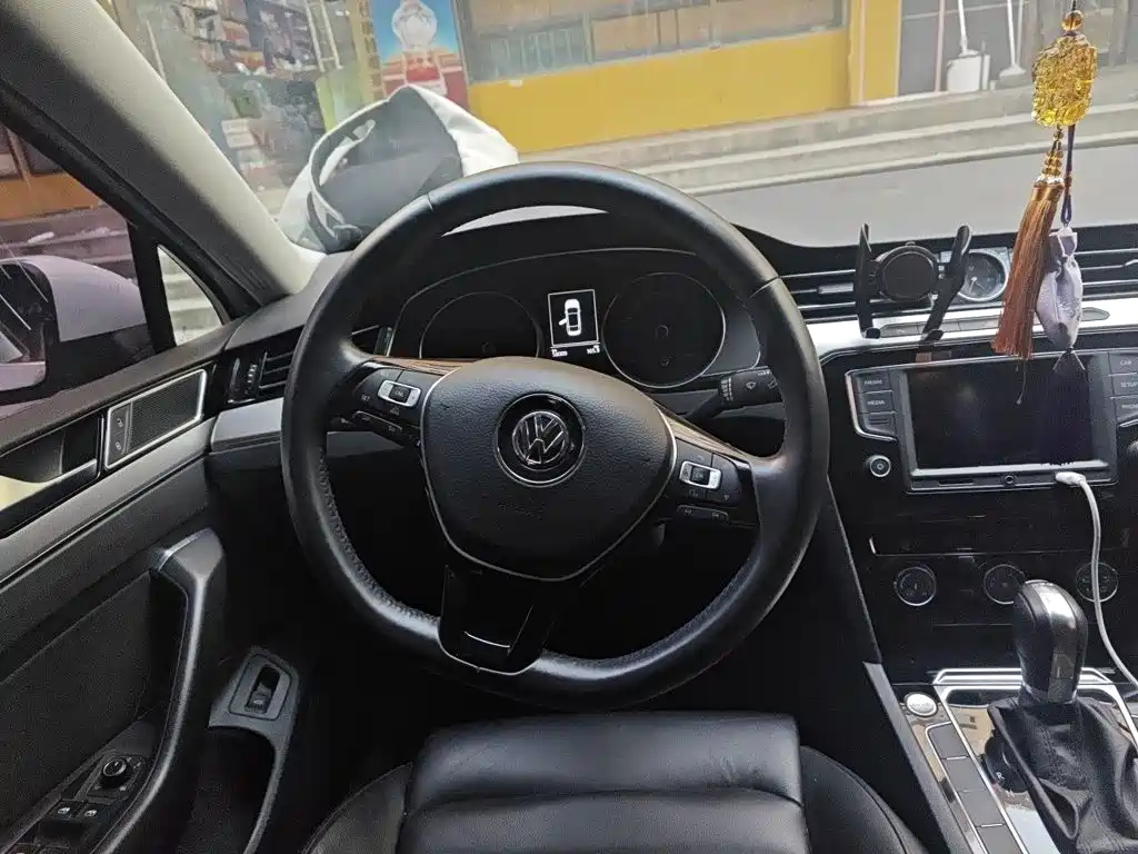 Volkswagen Magotan — миниатюра 3