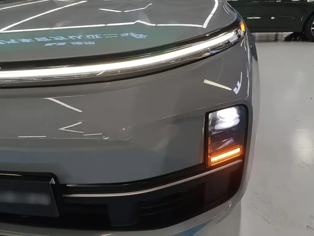 Li Auto Li L9 — миниатюра 24