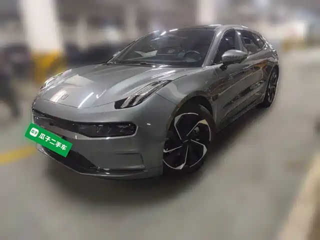 2022 Zeekr 001