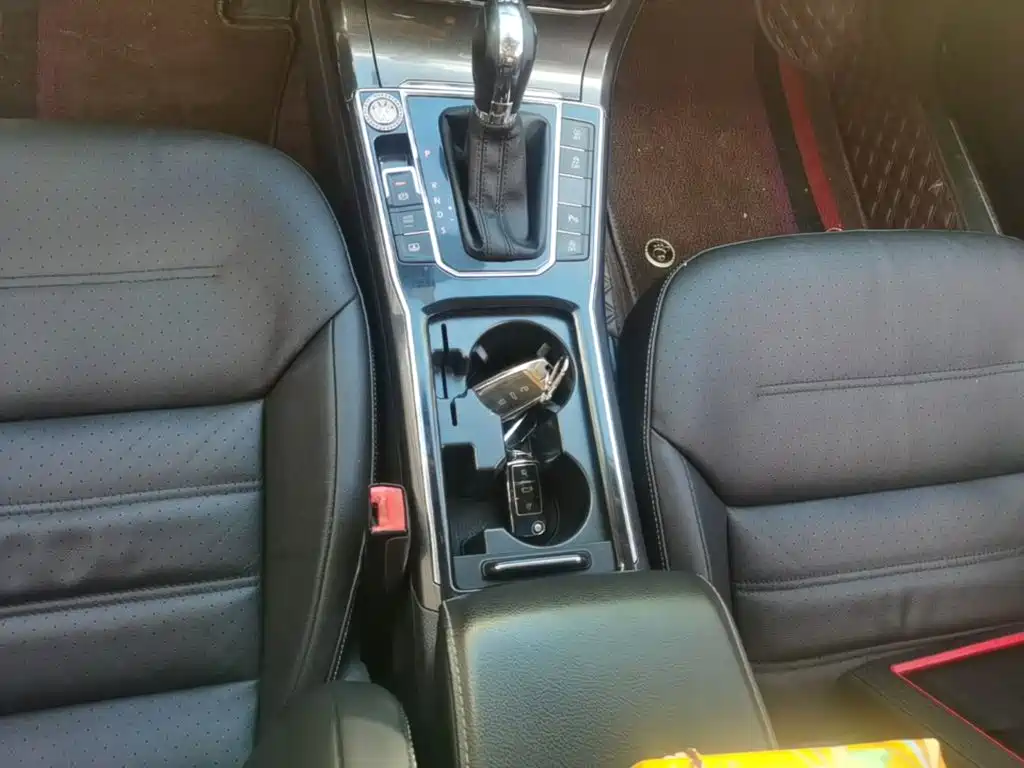 Volkswagen Passat — миниатюра 14