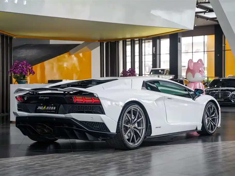 Lamborghini Aventador 2017 Aventador S