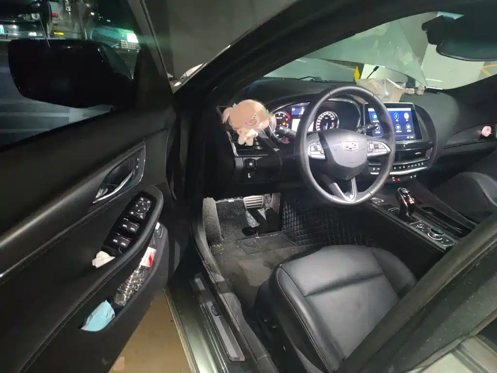 Cadillac CT5 — миниатюра 17