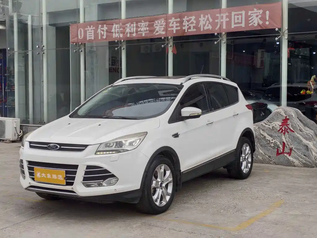 Ford Kuga 2015