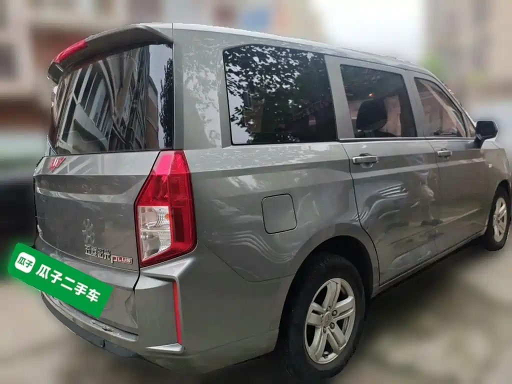 Wuling Hongguang PLUS — миниатюра 5